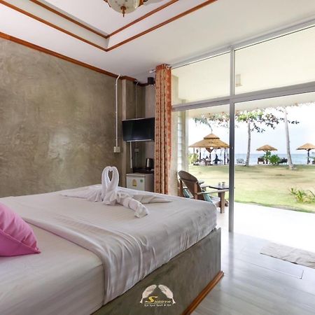 Suanya Kohkood Resort And Spa Ko Kut Exteriör bild