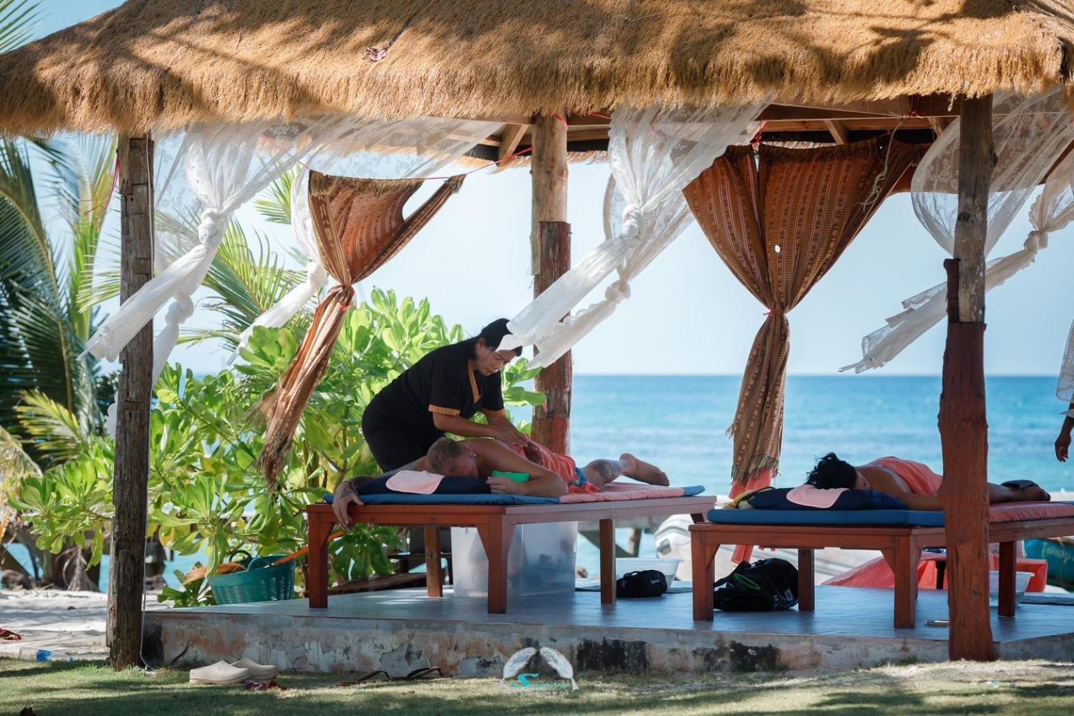 Suanya Kohkood Resort And Spa Ko Kut Exteriör bild