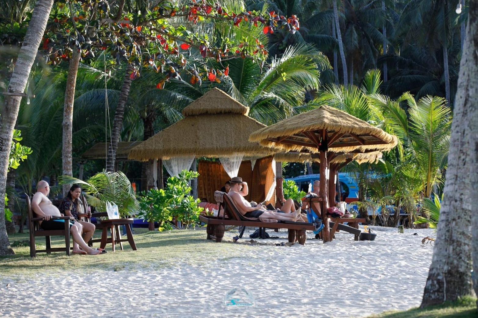 Suanya Kohkood Resort And Spa Ko Kut Exteriör bild